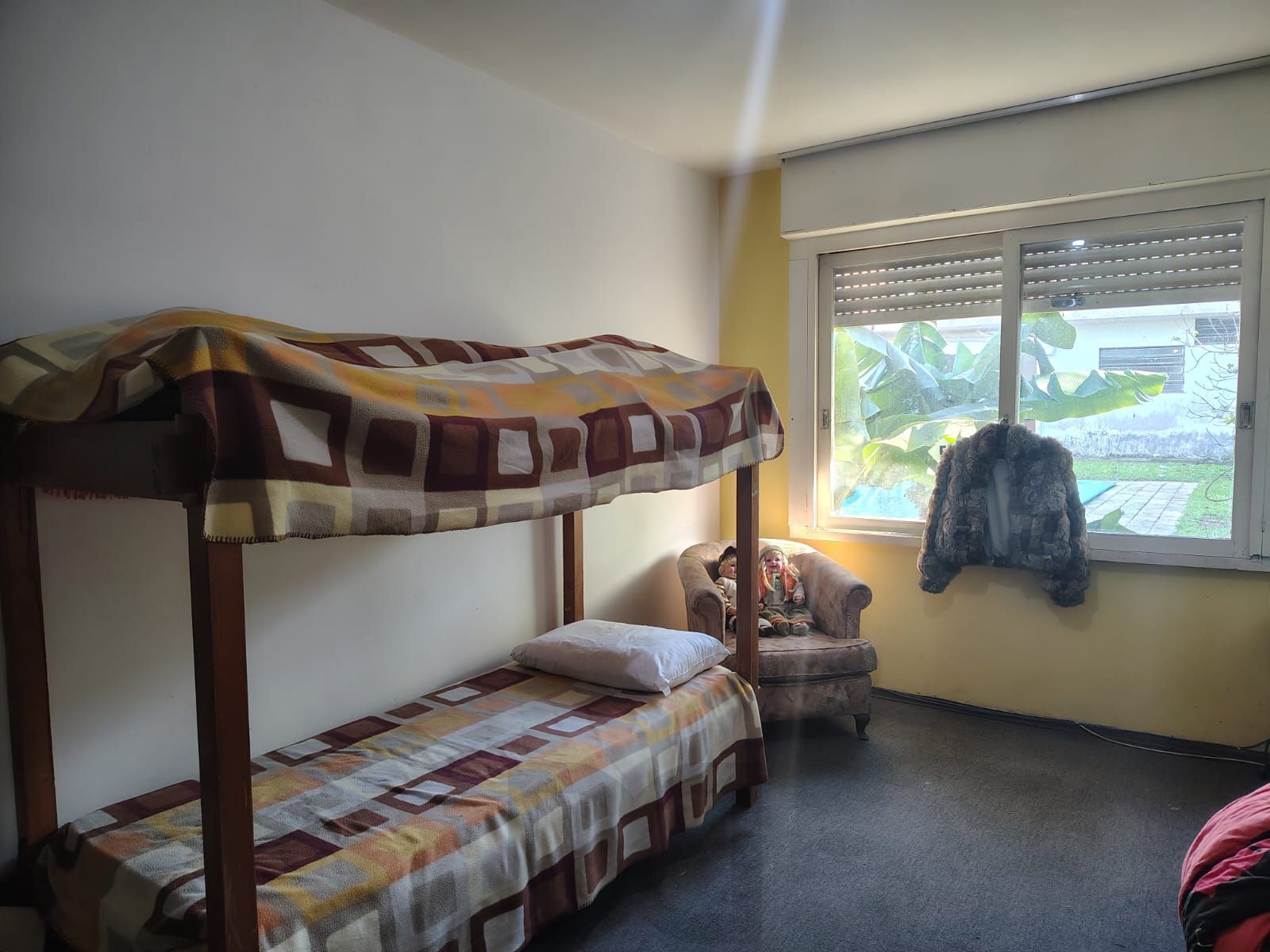 Casa de alvenaria, com 3 dormitórios, 1 suíte e 2 vagas de garagem coberta. — foto 19