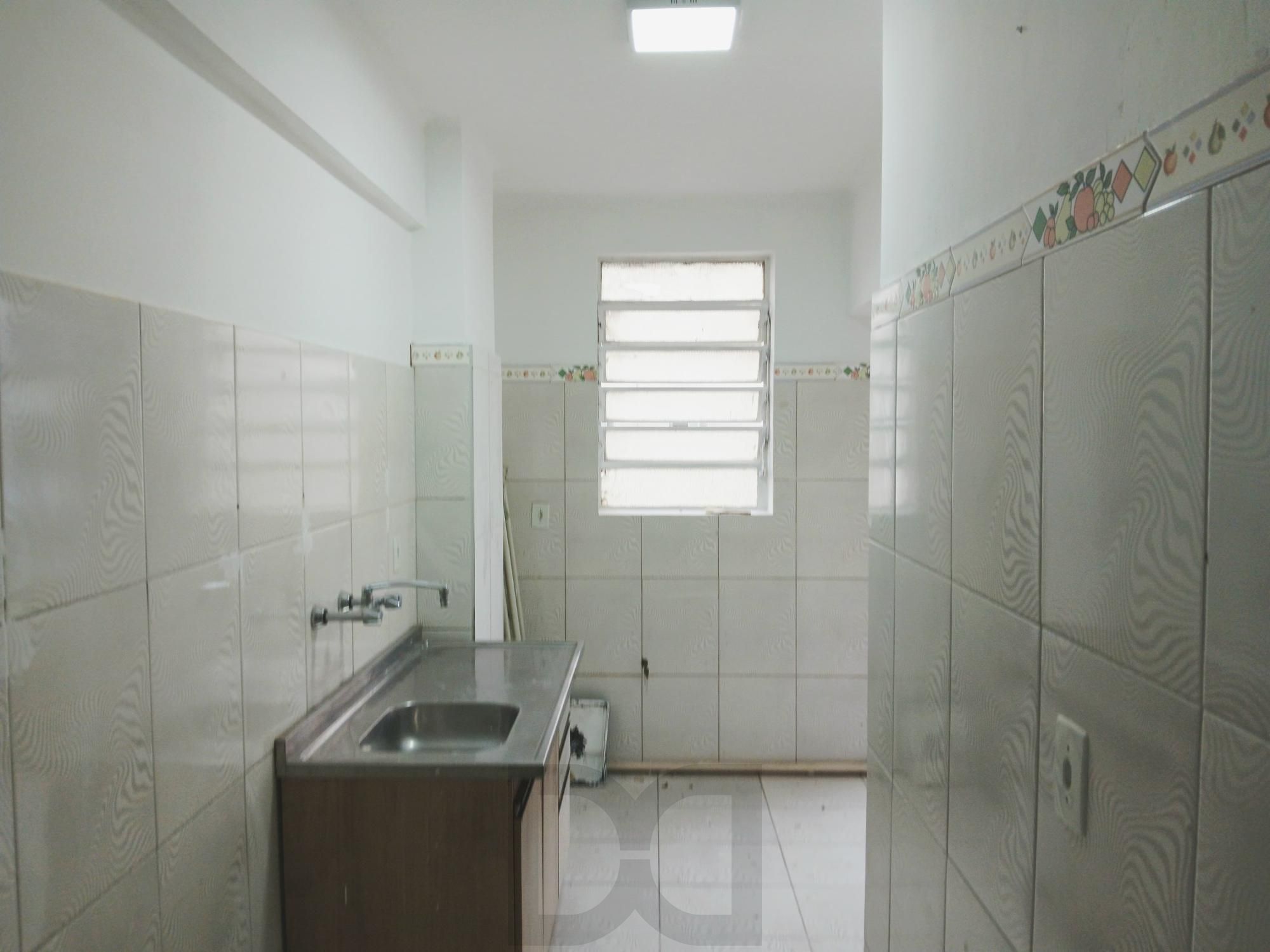 Apartamento de 2 Dormitórios no Centro Histórico. — foto 4