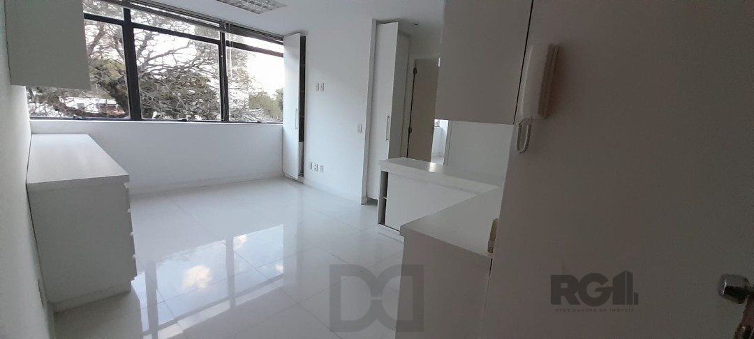 Excelente Sala Mobiliada na Wenceslau Escobar enfrente ao Paseo — foto 12