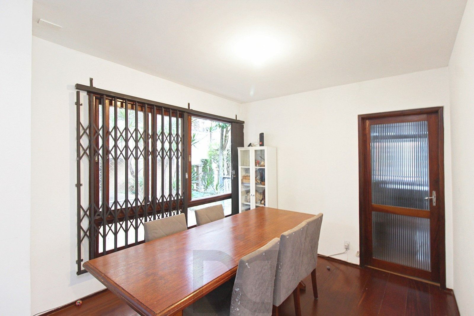 Apartamento de 3 dormitórios no bairro Mont Serrat — foto 8