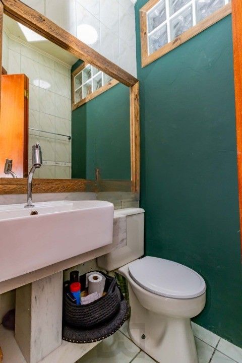 Casa de 3 dormitórios, em condomínio fechado na zona sul de Porto Alegre, com lareira, churrasqueira e vaga de garagem. — foto 14