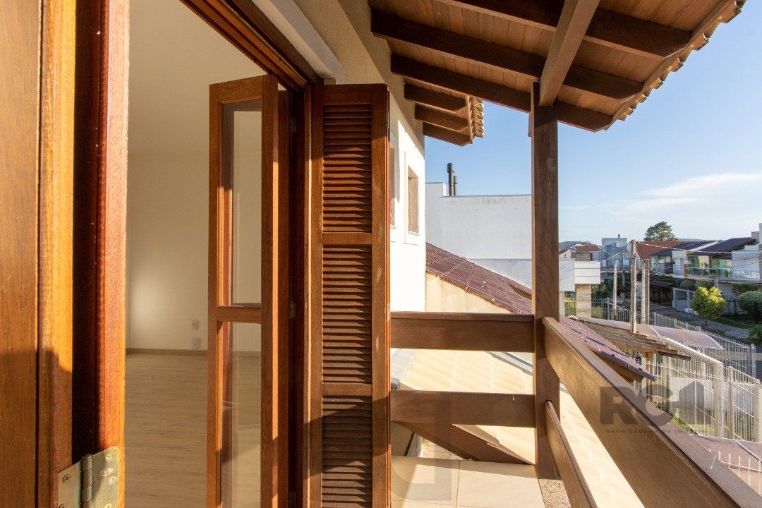 Casa para Venda - 120m², 3 dormitórios, sendo 1 suites, 1 vaga - Guarujá — foto 26
