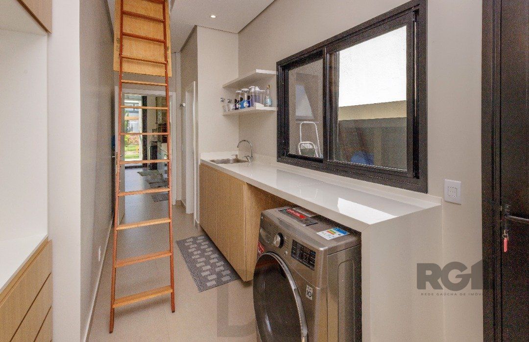 Casa térrea com piscina, no Condominio Terra Ville com 380,27m2 e 3 suites. — foto 14