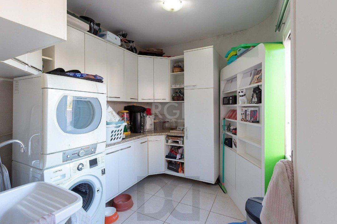 Casa para Venda com 4 dormitórios no bairro Hípica — foto 17