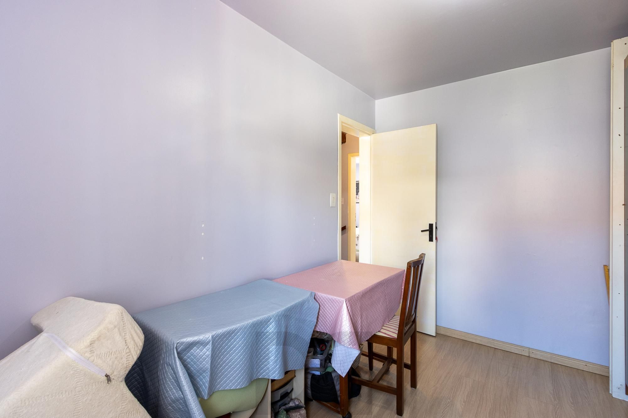 Casa de condomínio, de 3 dormitórios, 1 suíte e 2 vagas de garagem. — foto 30