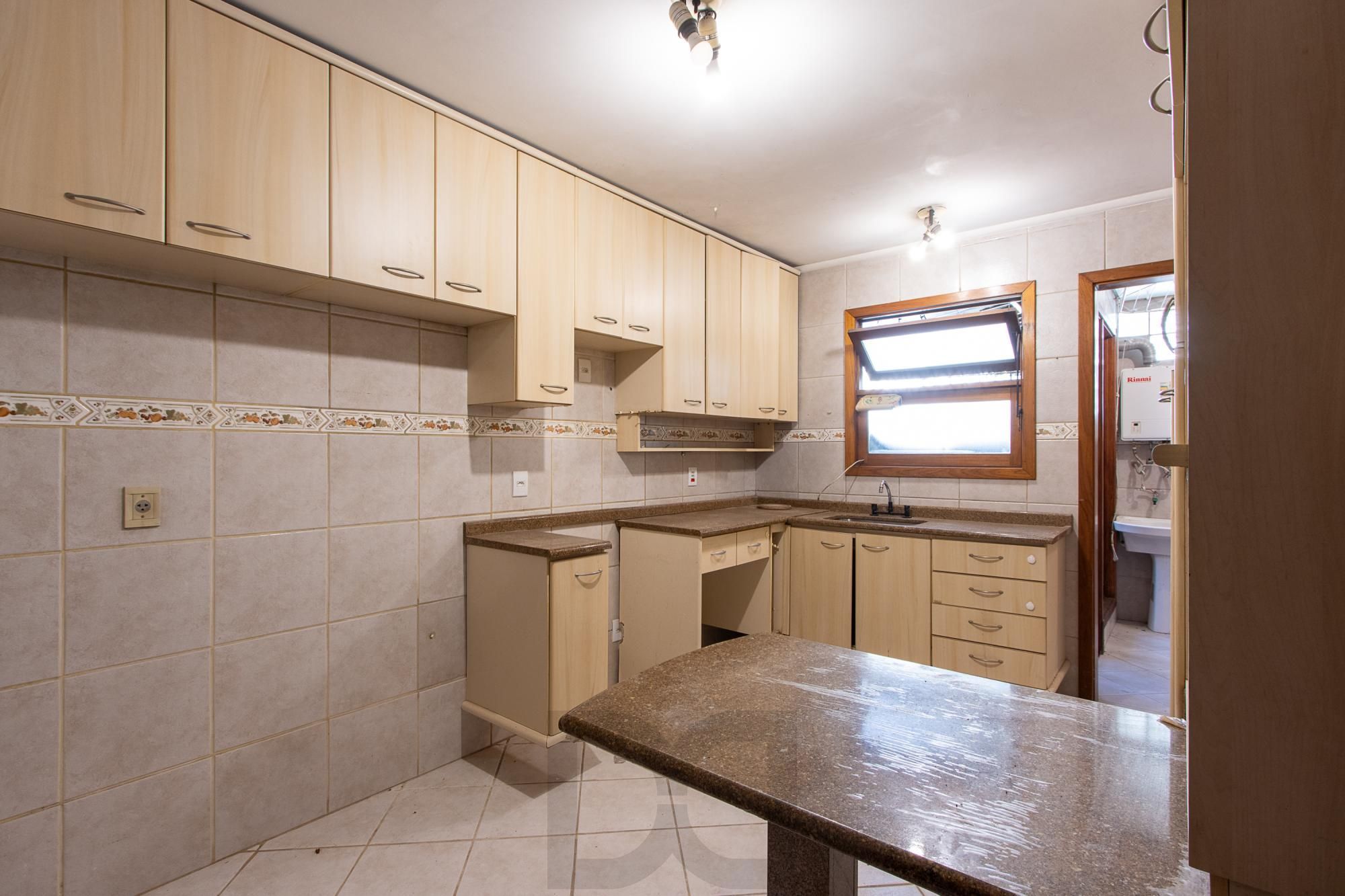 Casa 3 dormitórios, 1 suíte, 2 vagas - Bairro Camaquã — foto 16