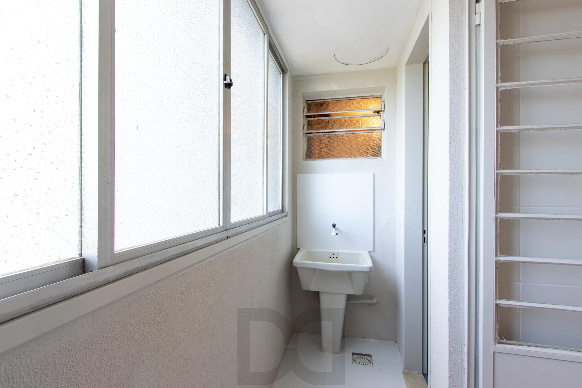 Apartamento 3 quartos, reformado, condomínio com infraestrutura - Bairro Cristal — foto 9