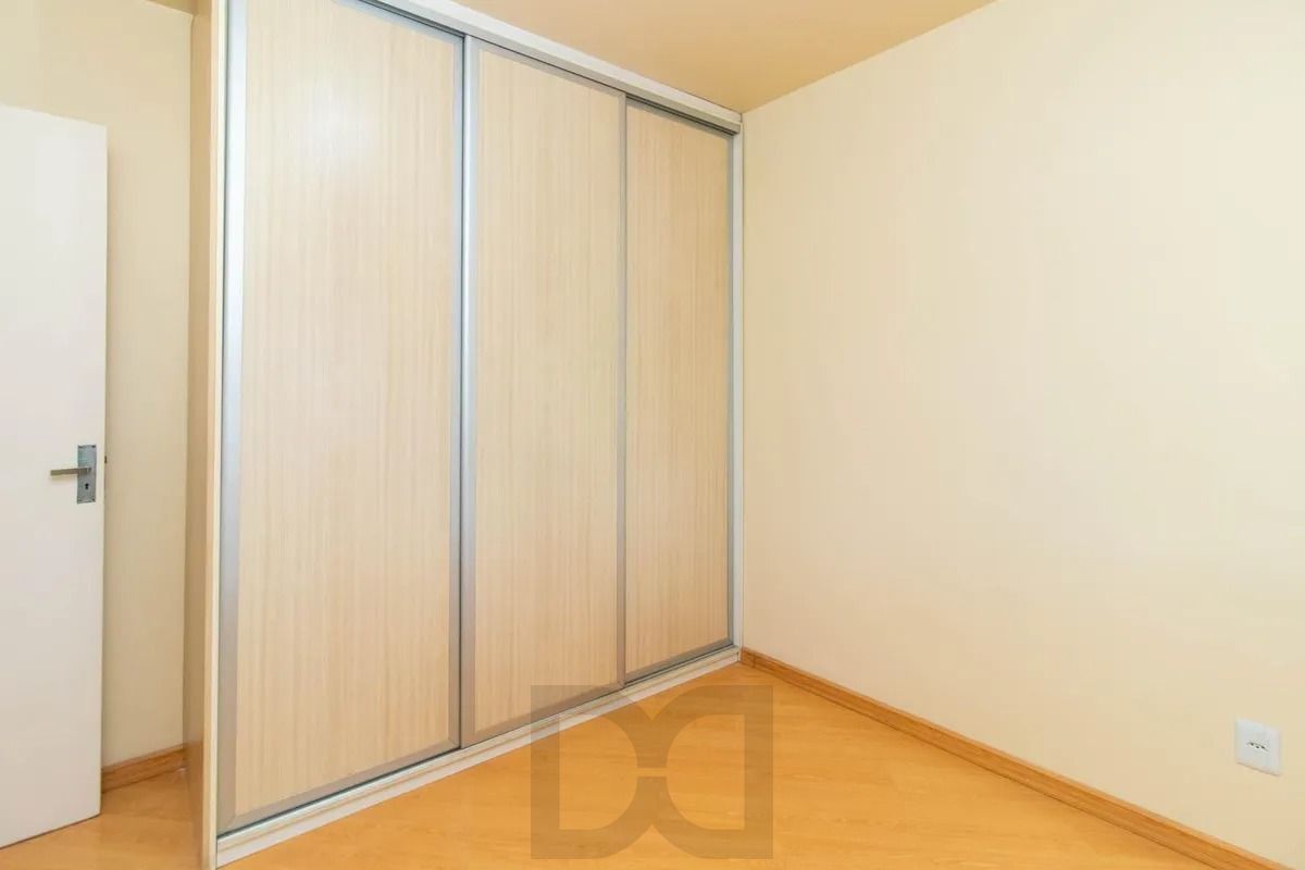 Apartamento 1 dormitório reformado e com planejados 1 banheiro. — foto 10