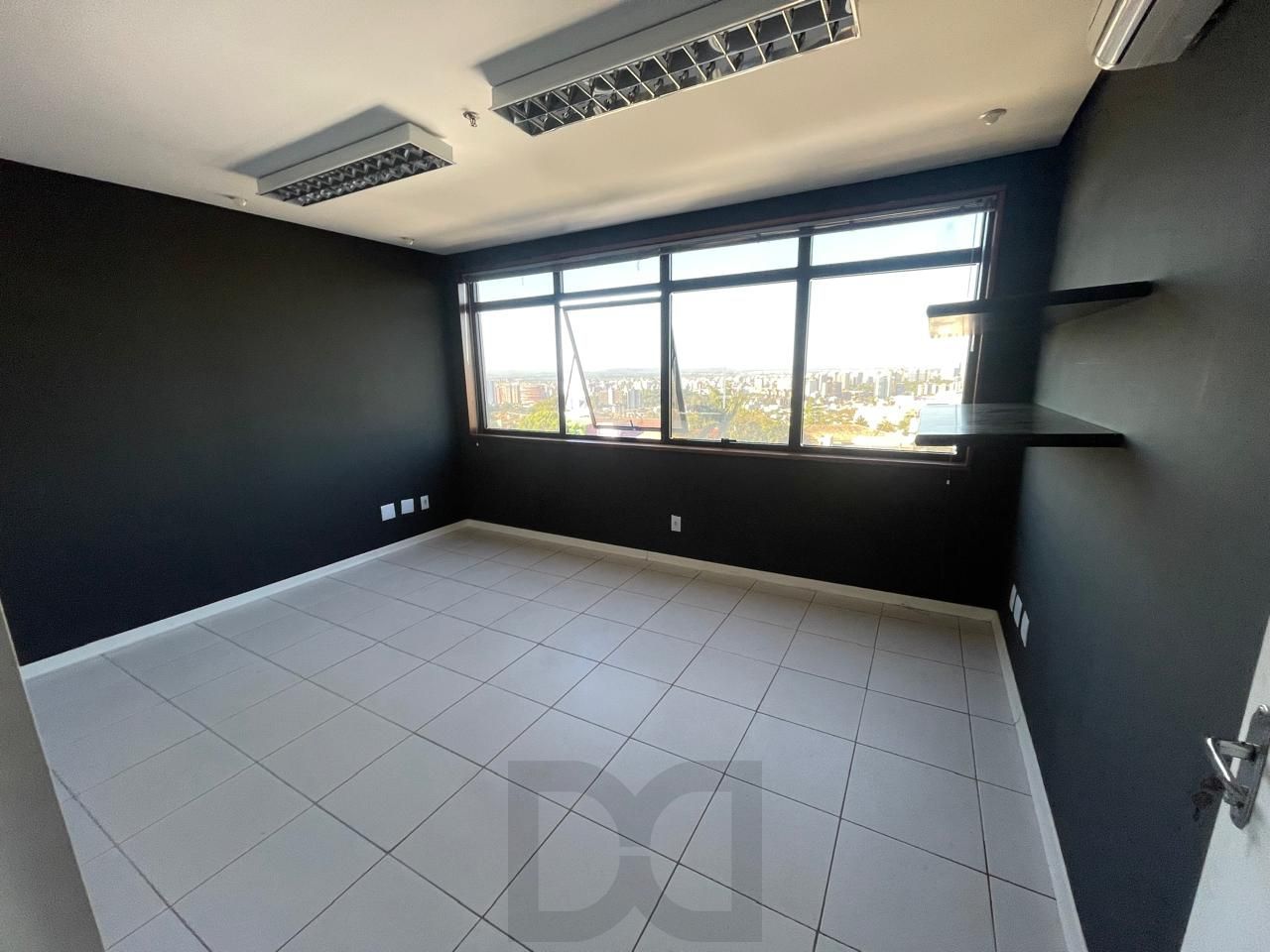 ala comercial desocupada à venda no coração do bairro Boa Vista, em Porto Alegre, Rio Grande do Sul! — foto 1