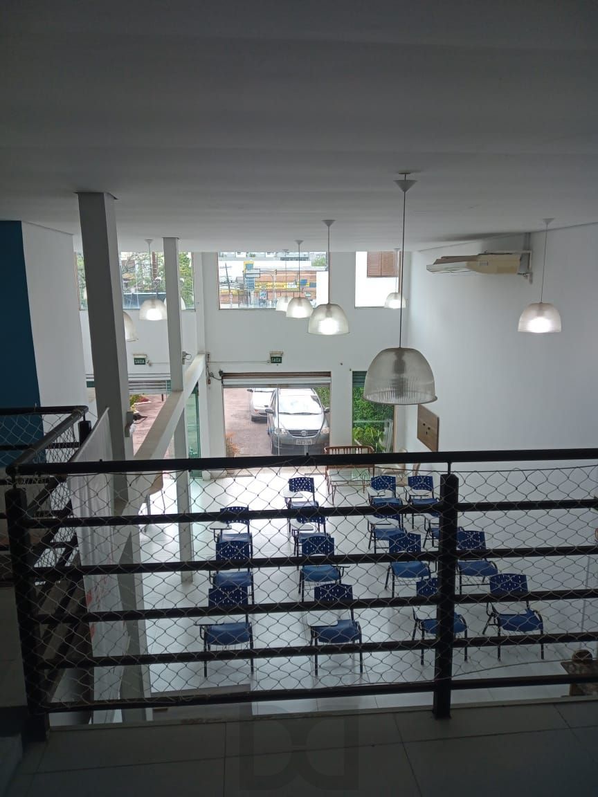 **Prédio Comercial Desocupado à Venda na Azenha, Porto Alegre, RS** — foto 4
