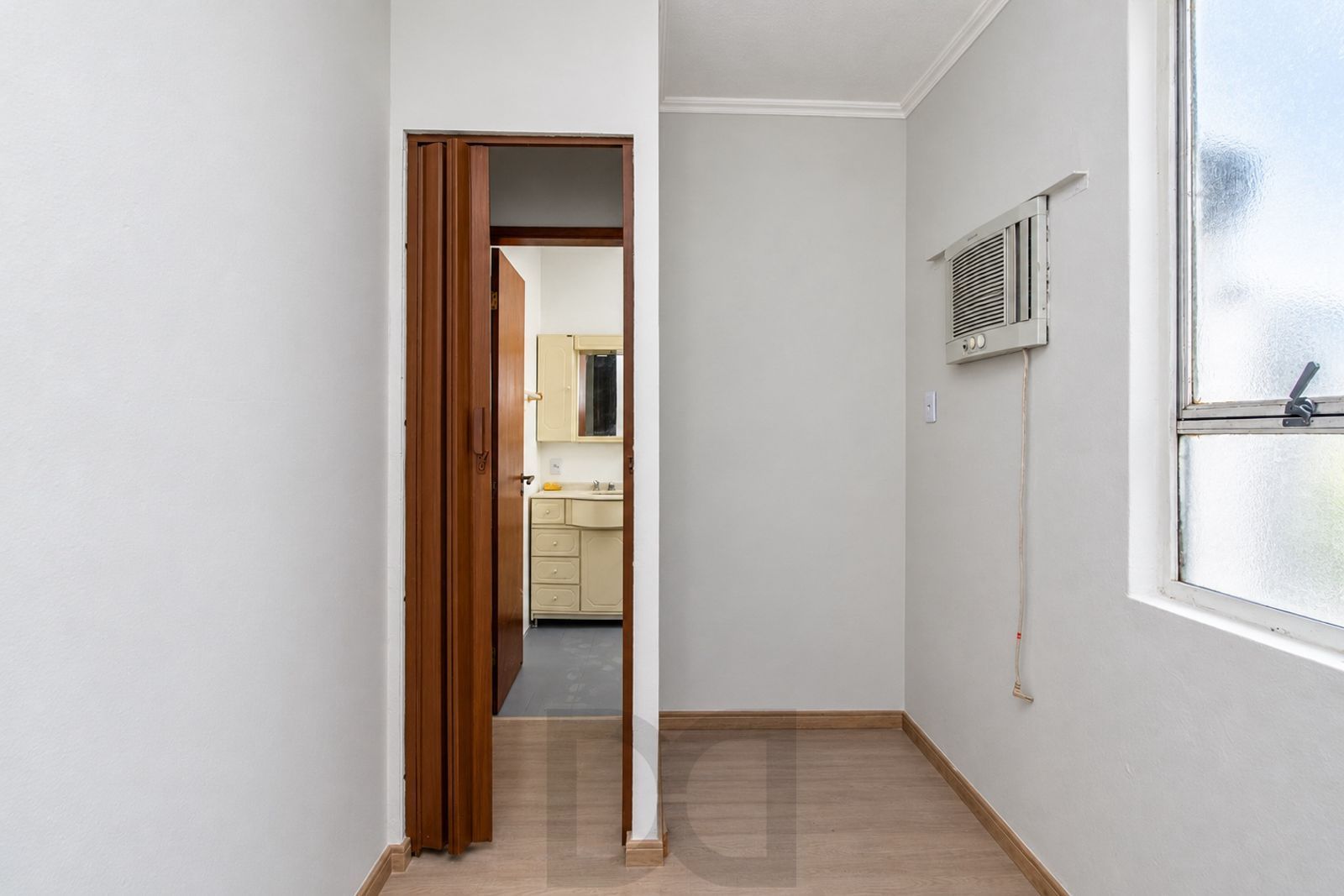 Quarto 2 ou escritorio