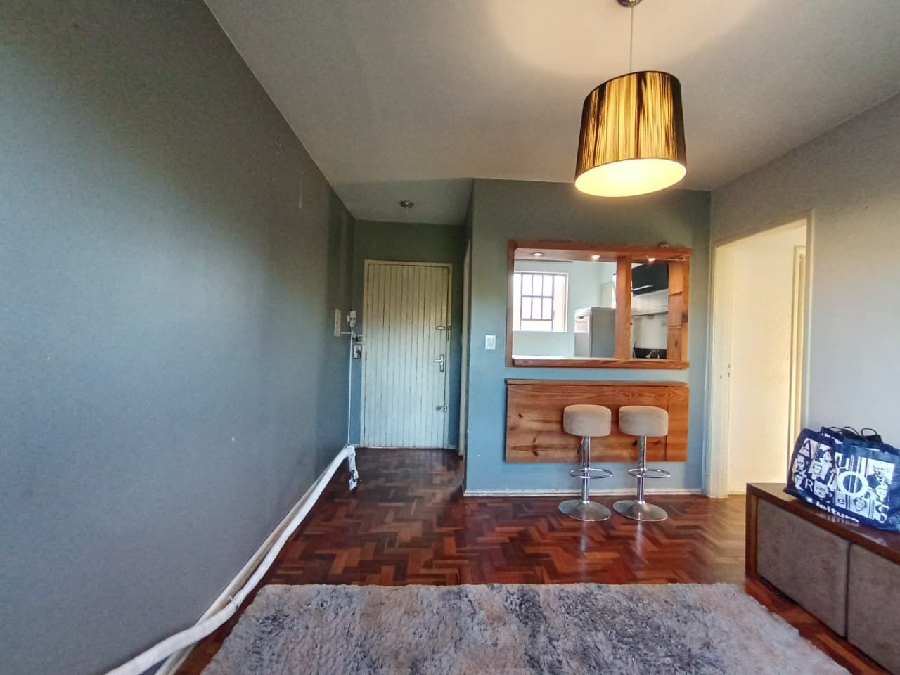 Apartamento de dois dormitórios á venda no bairro Cristal em Porto Alegre. — foto 4