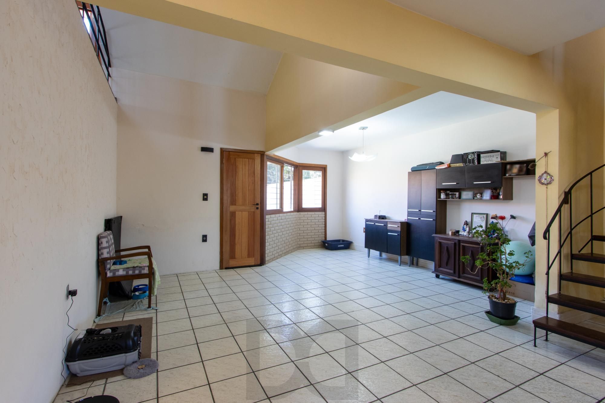 Casa para Venda - 255.68m², 4 dormitórios, sendo 1 suites, 2 vagas - Tristeza — foto 10