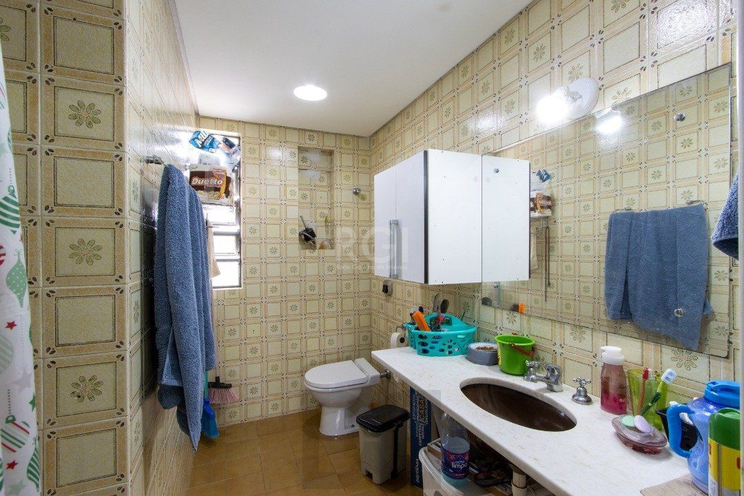 Casa para Venda - 180m², 3 dormitórios, sendo 1 suites, 2 vagas - Ipanema — foto 17