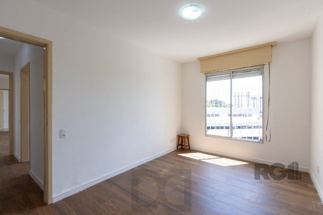 Apartamento de 2 Dormitórios com Vaga Coberta no Conjunto Residencial Santos Dumont — foto 18