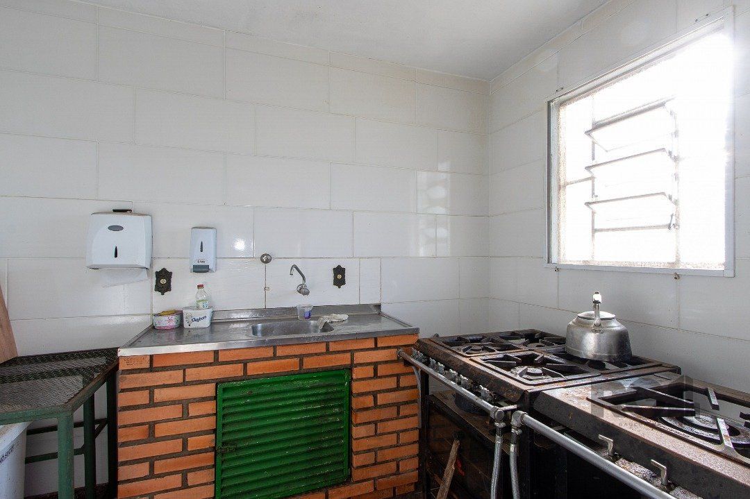 Prédio com 1063m², distribuídos em quatro pavimentos — foto 88