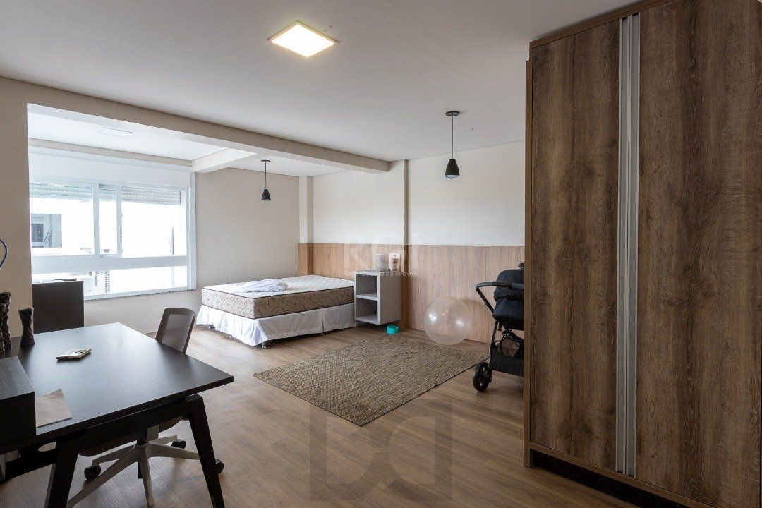 Apartamento para Venda - 163m², 3 dormitórios, sendo 3 suites, 3 vagas - Cristal — foto 18