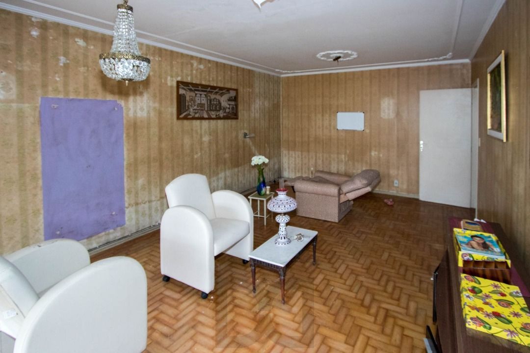 Casa para Venda - 200m², 3 dormitórios, 8 vagas - Cristal — foto 7