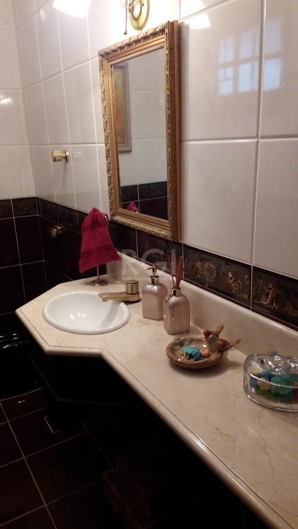 Casa para Venda - 432m², 3 dormitórios, 1 vaga - Tristeza — foto 9