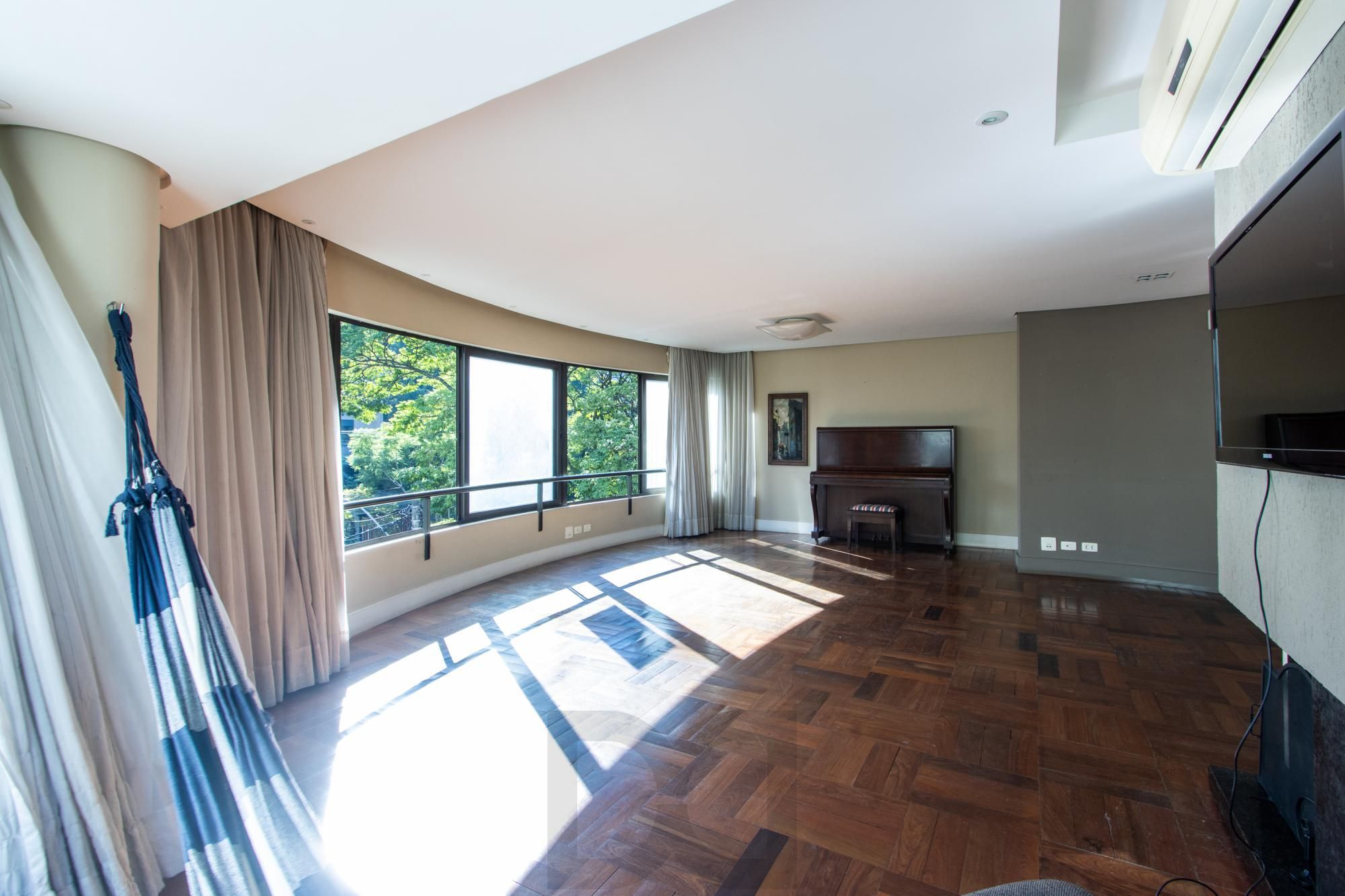 Apartamento amplo, com 2 suítes e 2 vagas cobertas- Bairro Bela Vista — foto 5