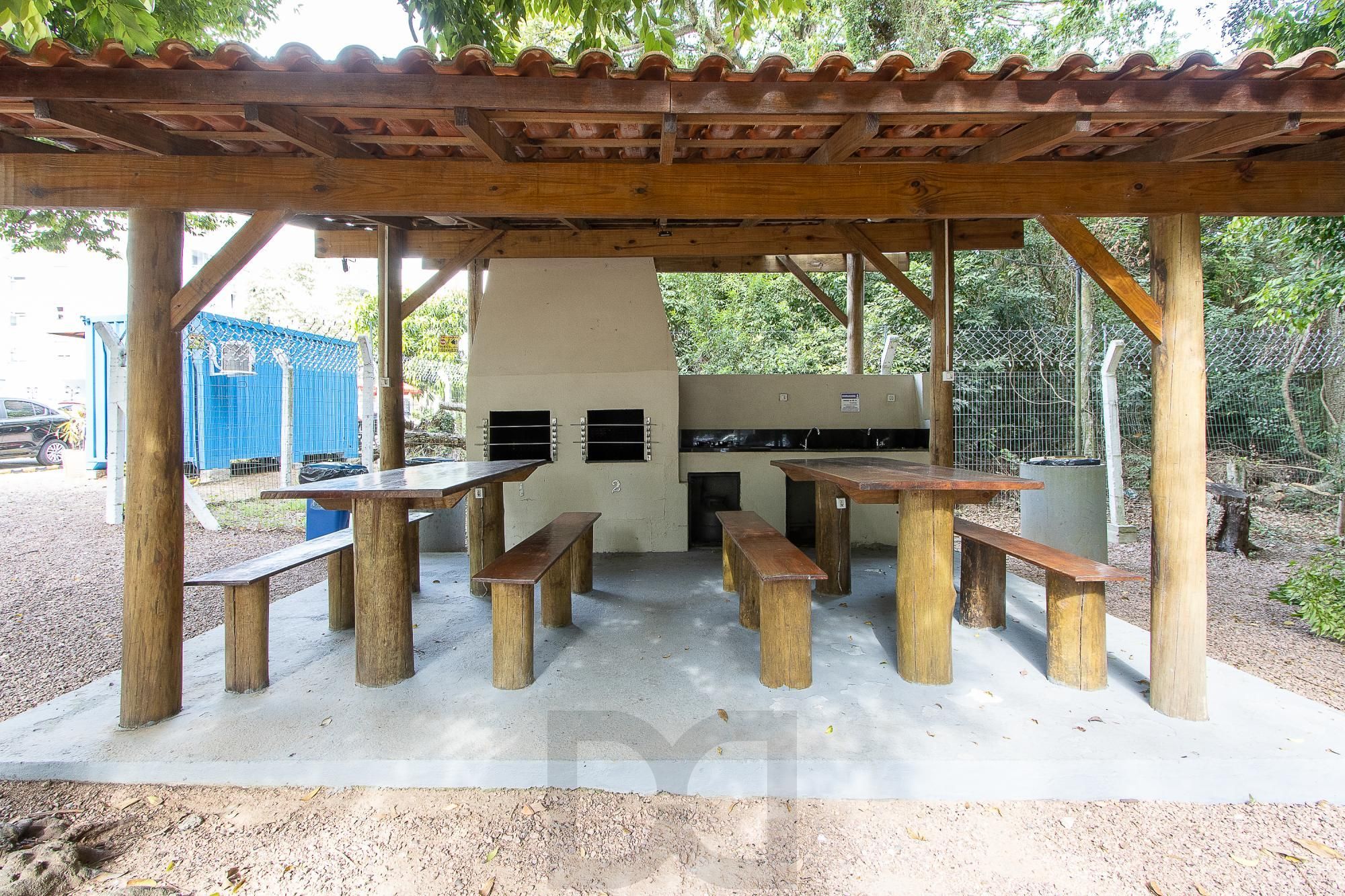 Apartamento 3 quartos, 1 vaga coberta, escriturada, condomínio com infra - Bairro Cristal — foto 43