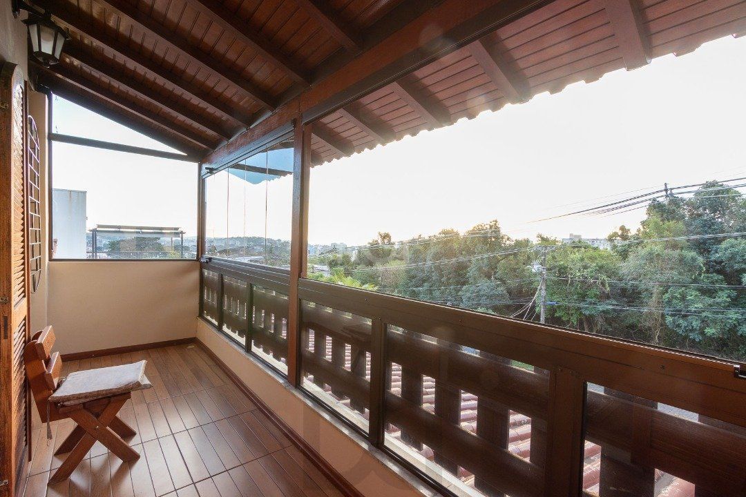 Casa para Venda - 232.5m², 3 dormitórios, sendo 1 suites, 4 vagas - Nonoai — foto 37