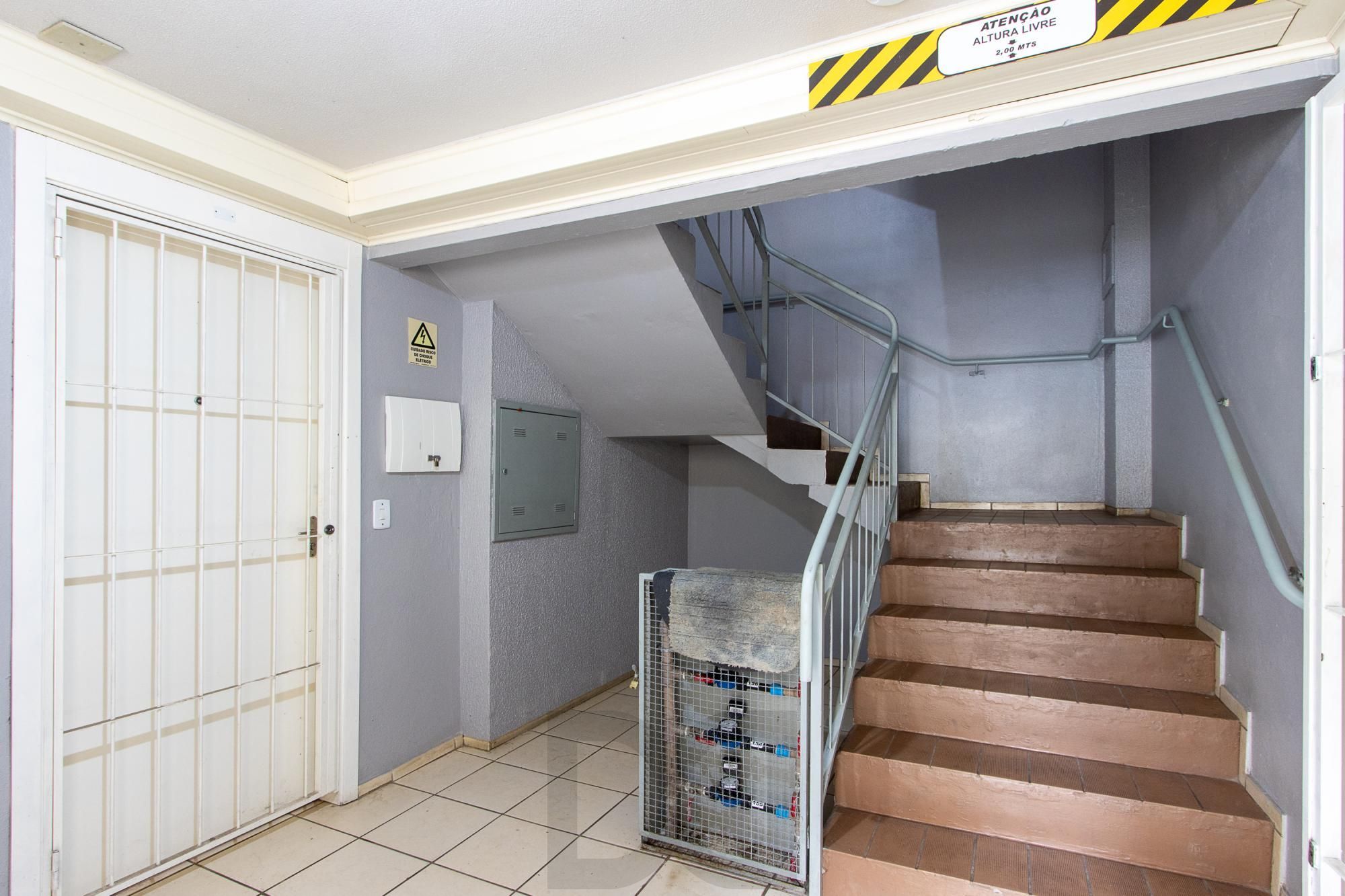 Apartamento de 2 dormitórios com vaga rotativa no bairro Vila Nova Porto Alegre — foto 22