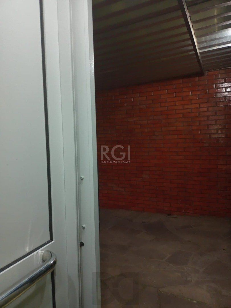 Casa para Venda - 220m², 3 dormitórios, sendo 1 suites, 1 vaga - Camaquã — foto 14
