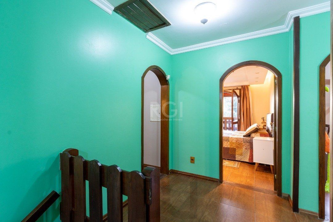 Casa para Venda - 232.5m², 3 dormitórios, sendo 1 suites, 4 vagas - Nonoai — foto 32
