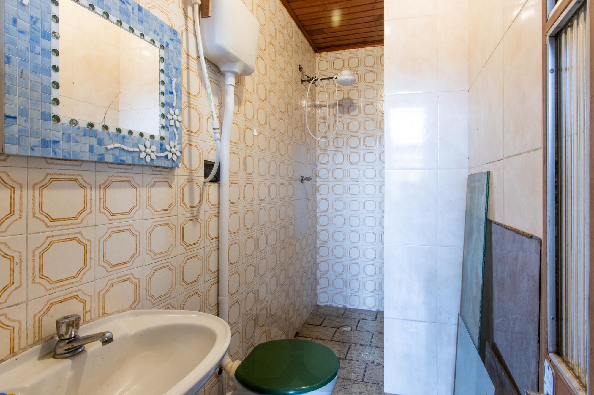 Casa para Venda - 485m², 4 dormitórios, sendo 1 suites, 3 vagas - Cristal — foto 31