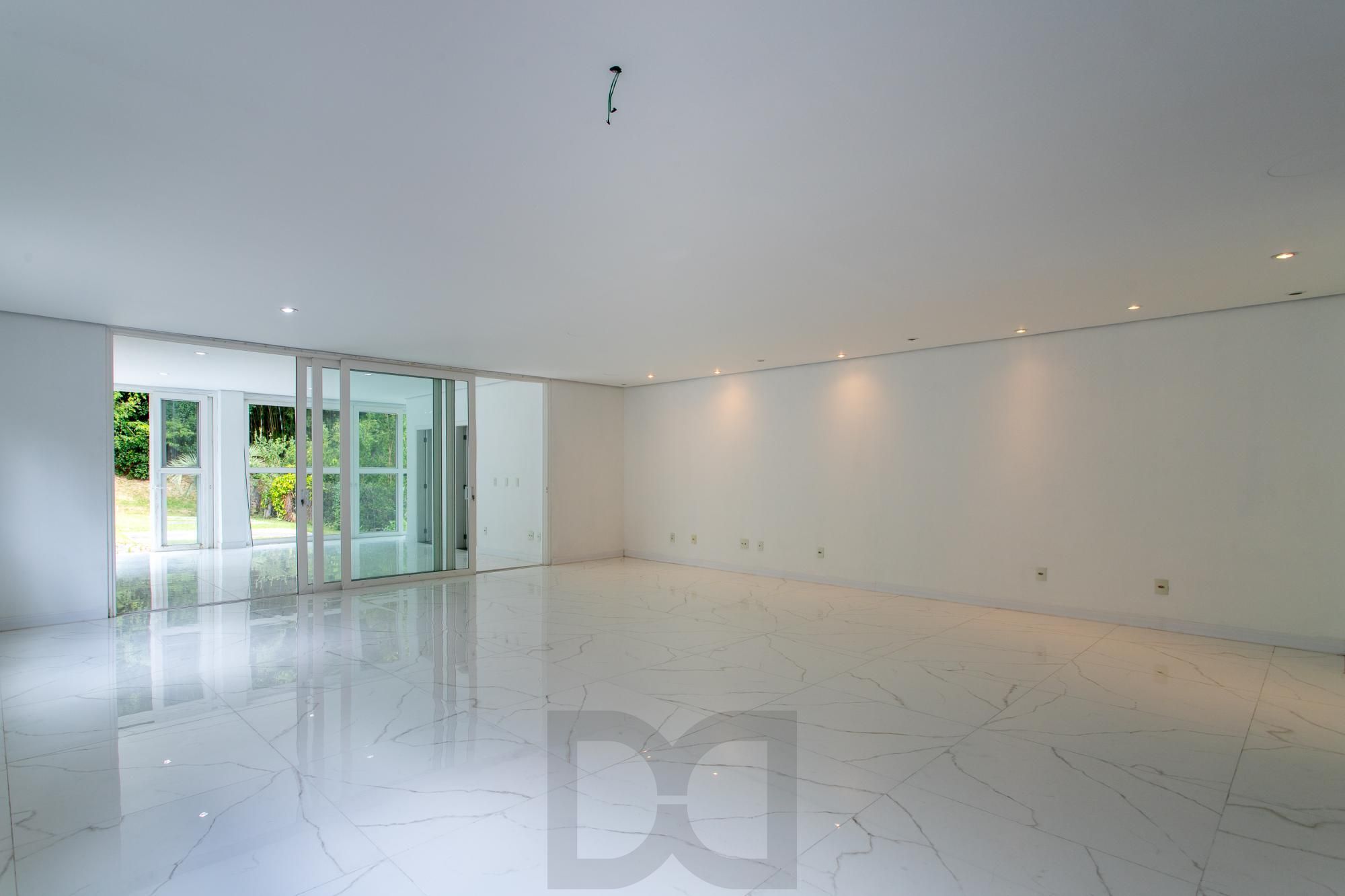 Casa em condomínio no Terra Ville .Esta casa de alto padrão, dispõe de 4 suítes — foto 23