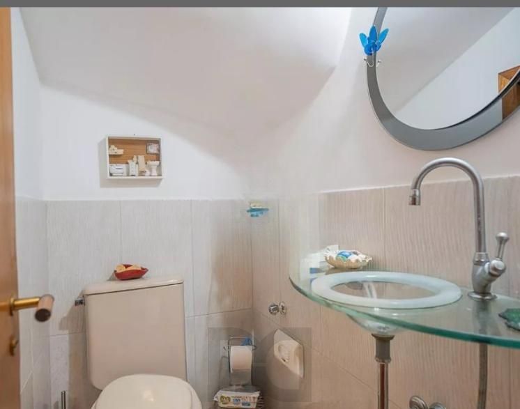 Linda casa com 3 dormitórios, sendo 1 Suíte, Sala Ampla no Condomínio de Ótima Localização — foto 15
