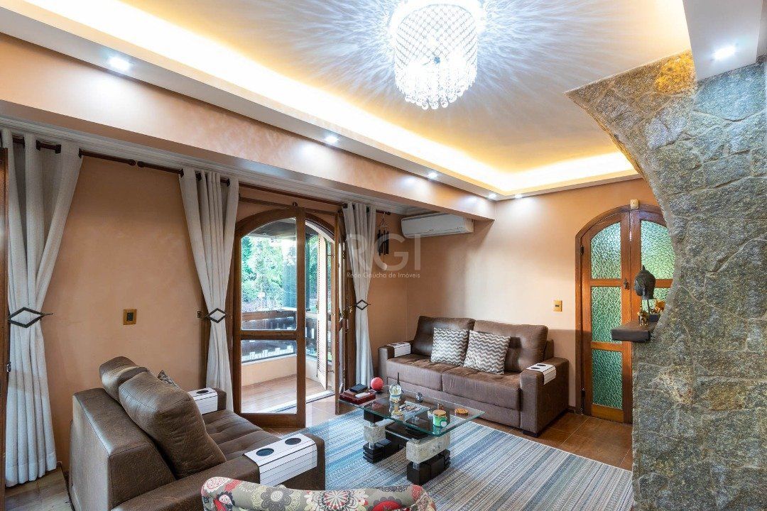 Casa para Venda - 232.5m², 3 dormitórios, sendo 1 suites, 4 vagas - Nonoai — foto 17