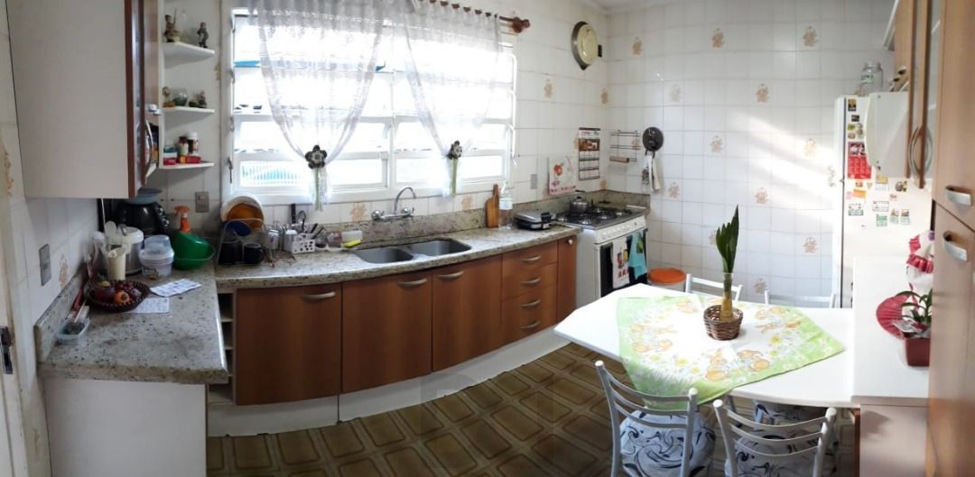 Casa para Venda - 150m², 4 dormitórios, Tristeza — foto 2