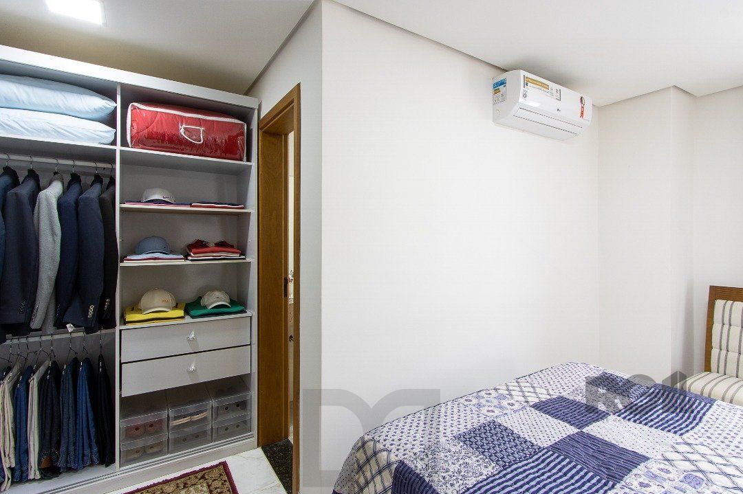 casa possui 3 suítes, 2 com closet — foto 25