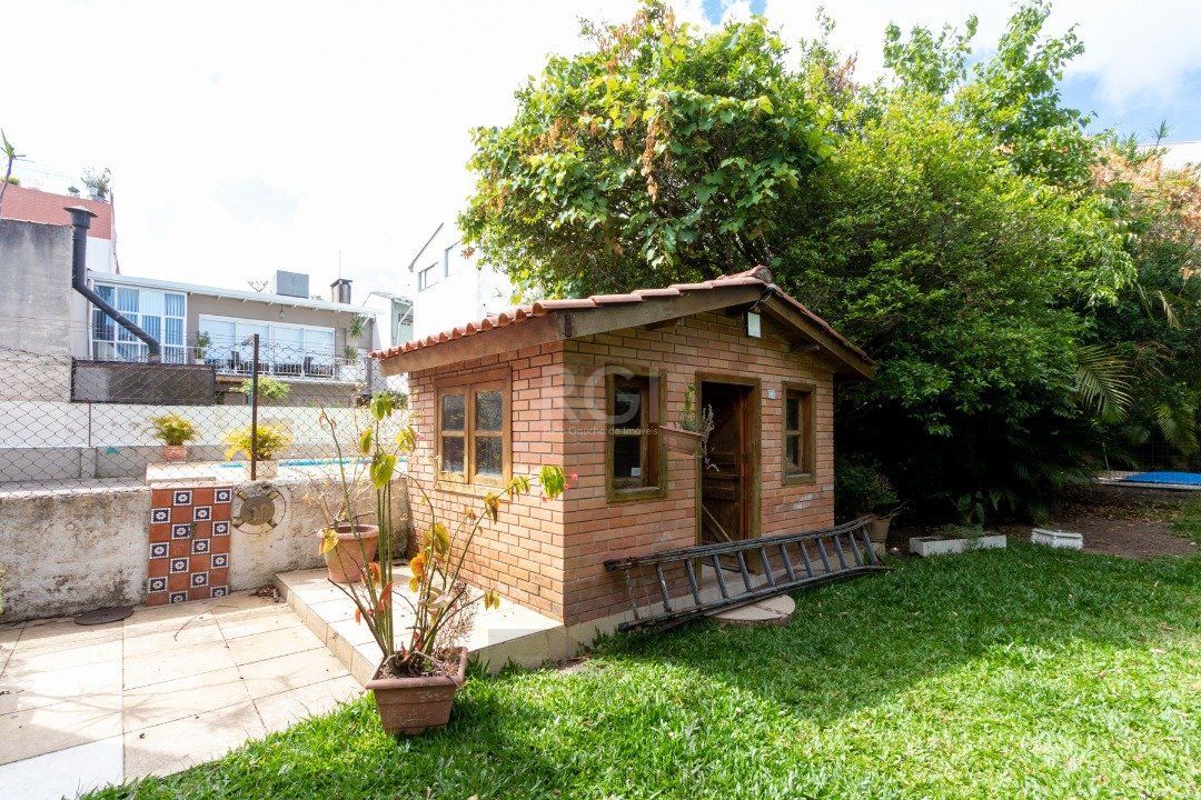Casa para Venda - 202m², 3 dormitórios, sendo 1 suites, 2 vagas - Cristal — foto 47