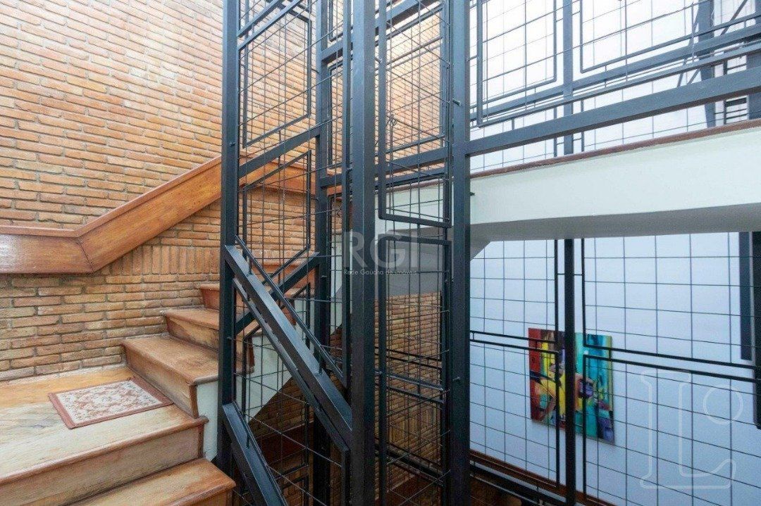 Casa para Venda - 349m², 4 dormitórios, sendo 1 suites, 3 vagas - Tristeza — foto 31
