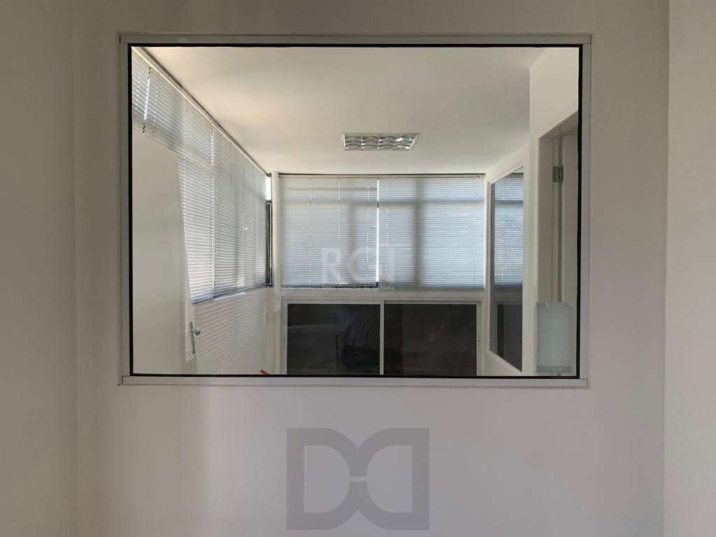 Sala comercial na Getúlio Vargas com 81,92m² privativos — foto 10
