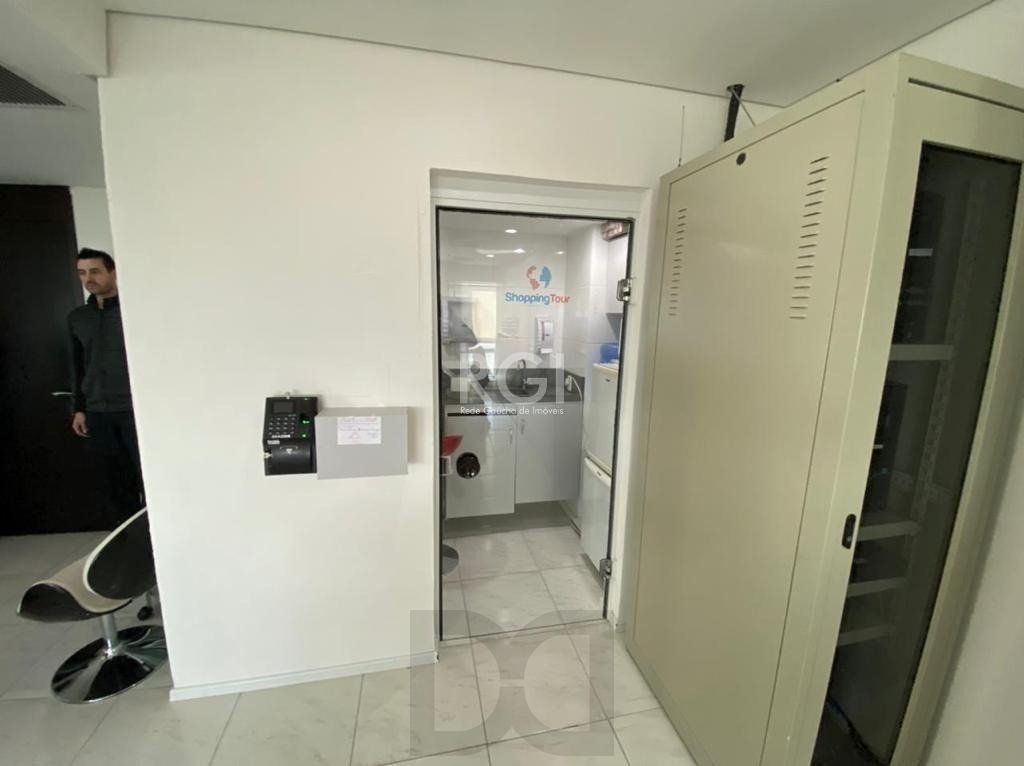 Salas Comerciais ,Imóvel MOBILIADO com 121m² — foto 18