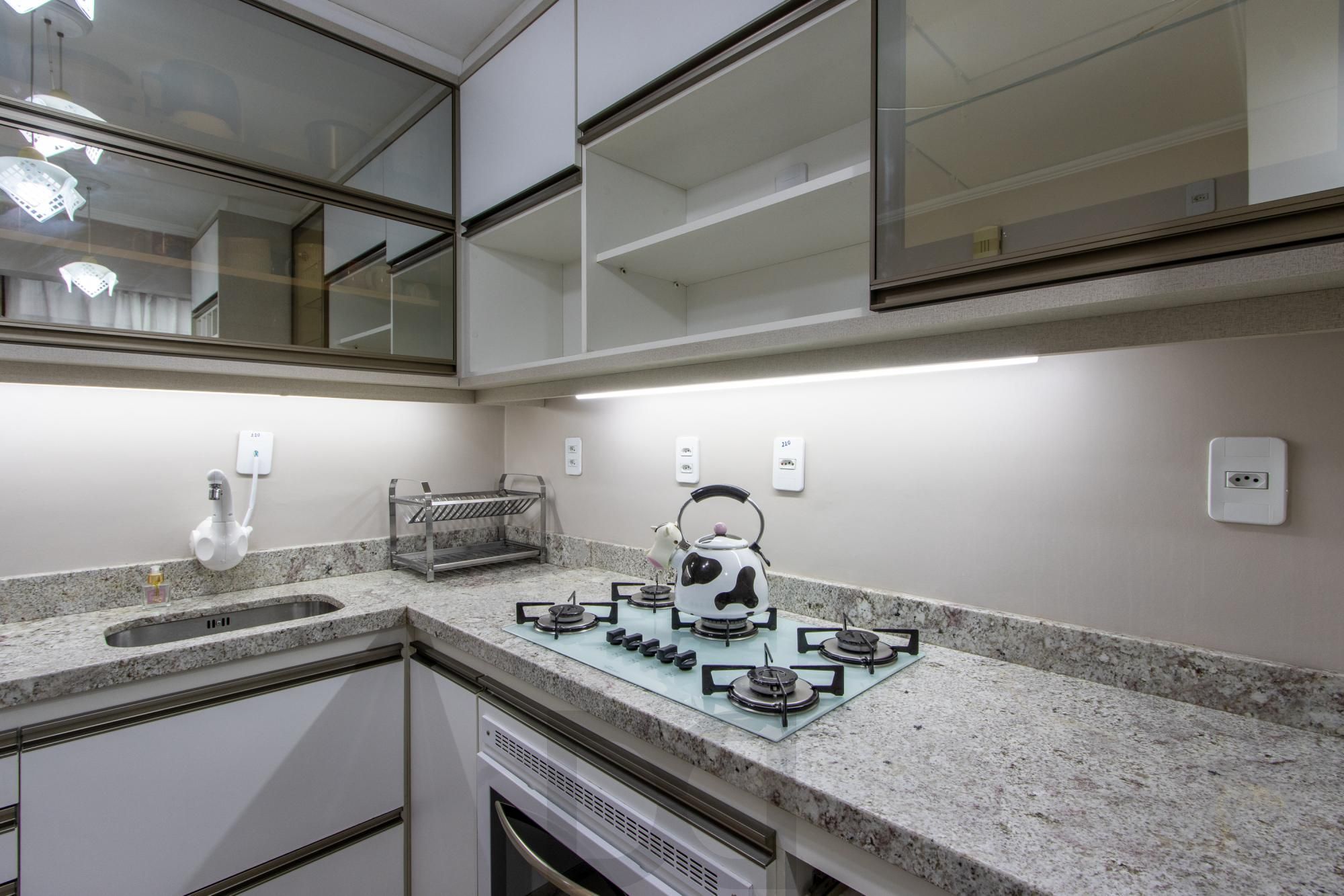 Apartamento 2 dormitórios - Bairro Teresópolis — foto 12