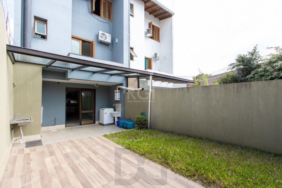 Casa para Venda - 204m², 3 dormitórios, sendo 3 suites, 2 vagas - Espirito Santo — foto 18