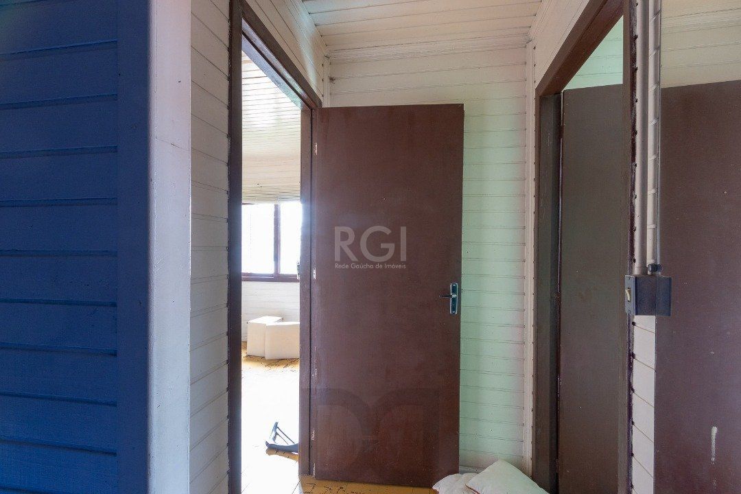 Casa para Venda - 380m², 3 dormitórios, sendo 1 suites, 3 vagas - Tristeza — foto 34
