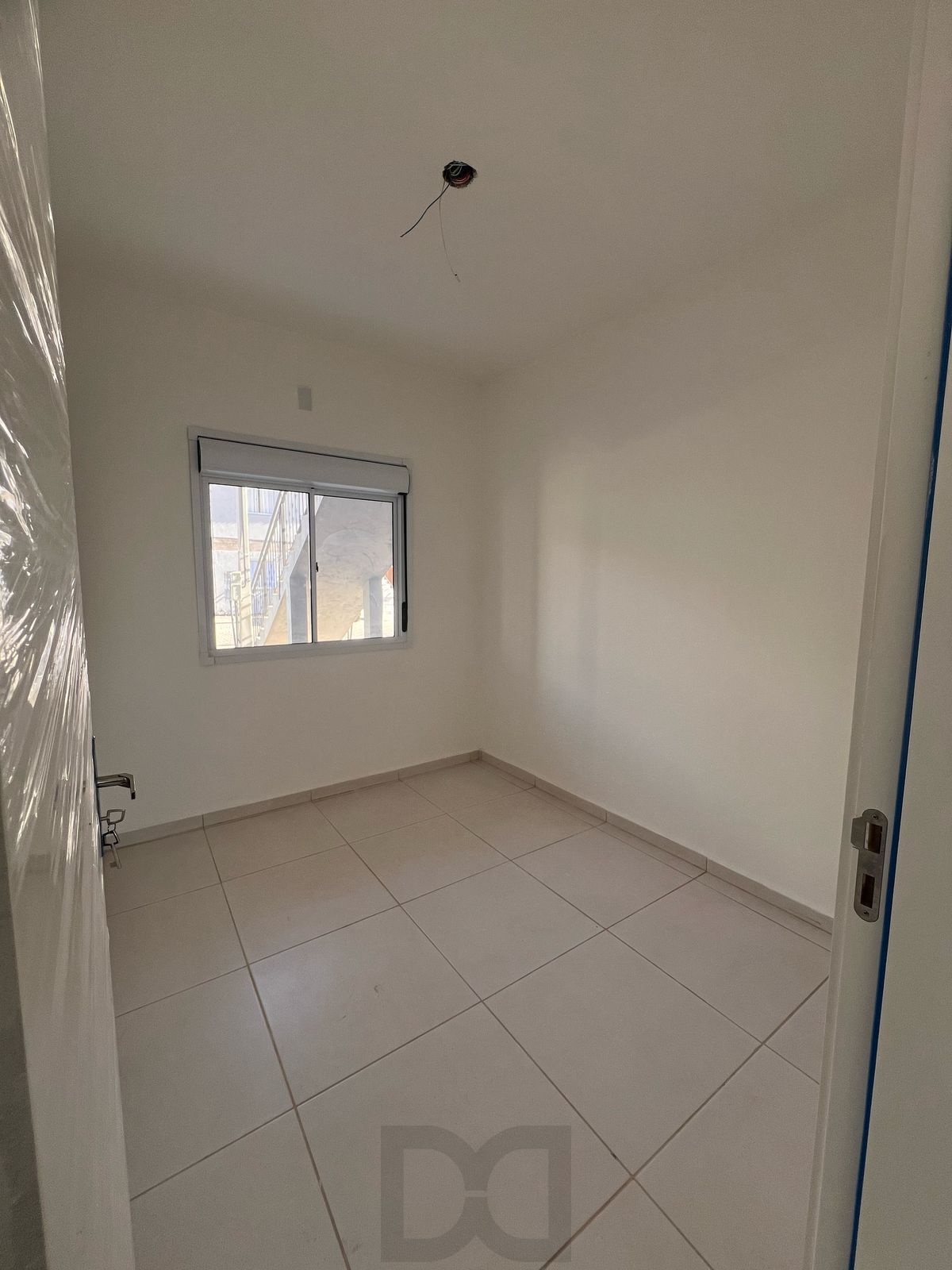 Casa com 2 dormitórios, banheiro social e pátio — foto 10