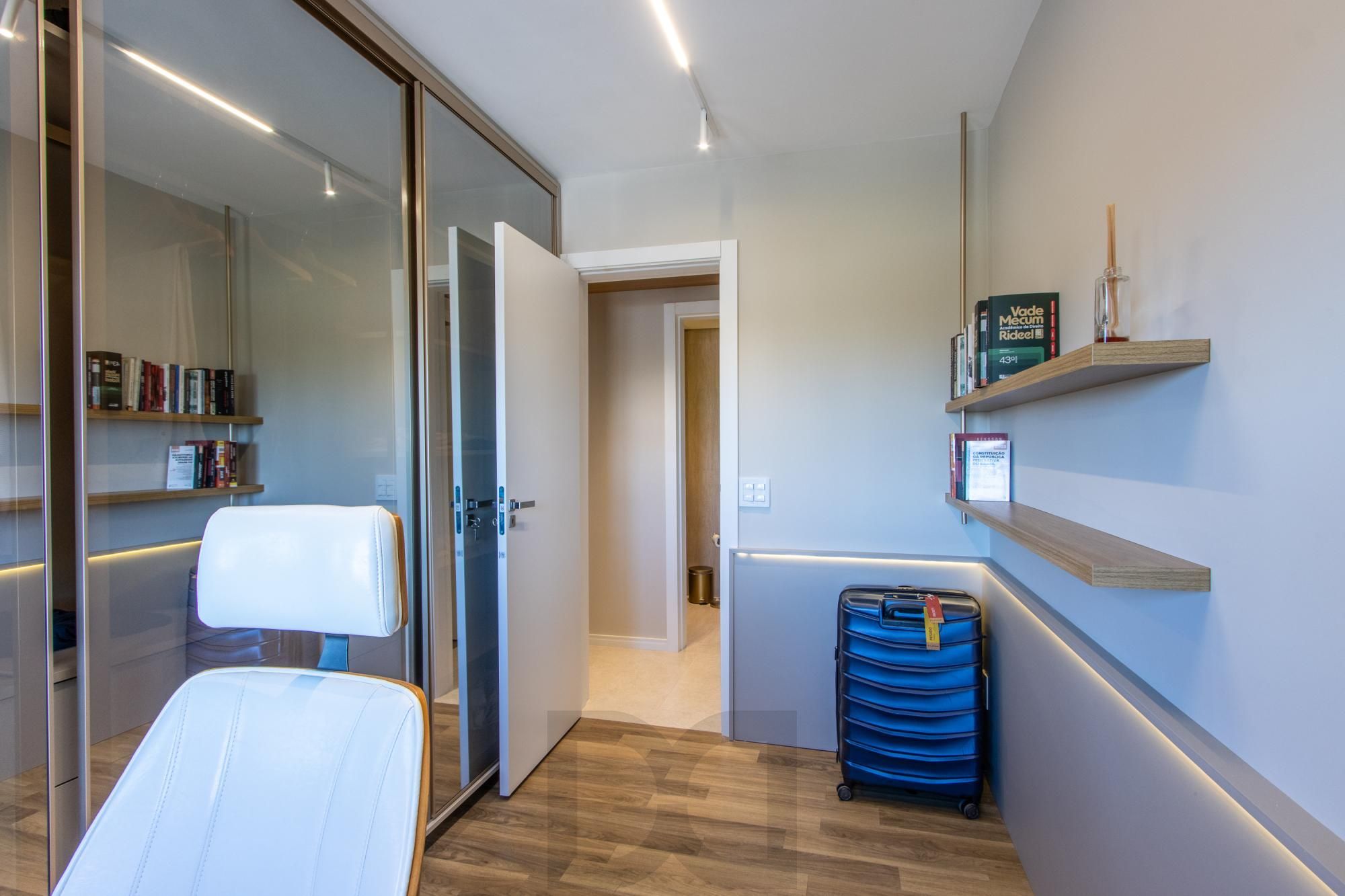 Apartamento de alto padrão - 2 dormitórios — foto 16