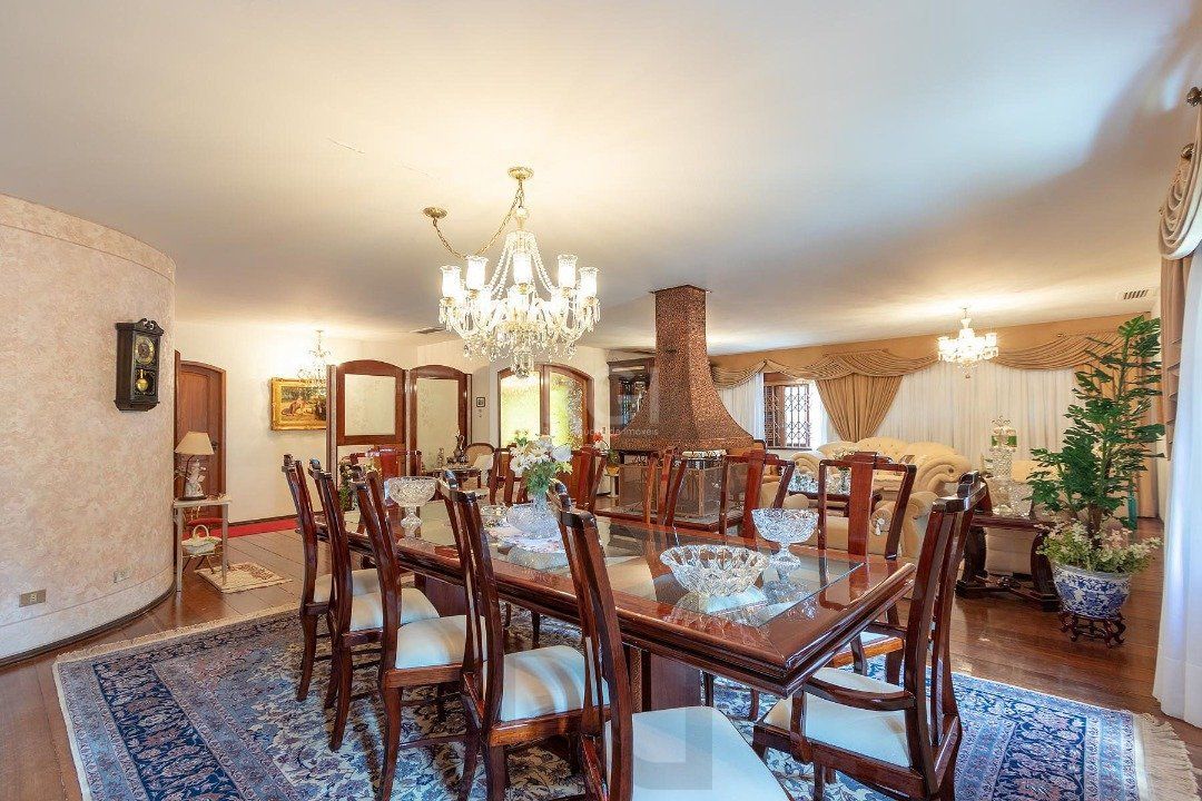 Casa para Venda - 725m², 4 dormitórios, sendo 1 suites, 4 vagas - Vila Assunção — foto 9