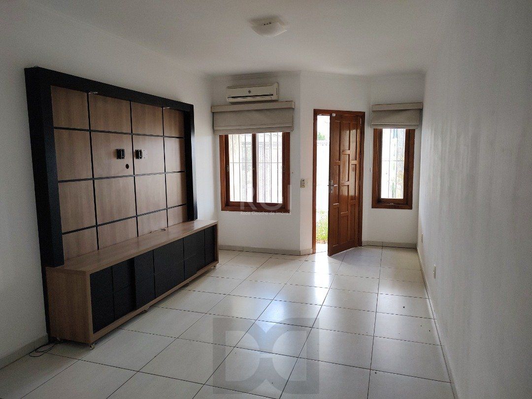 Casa para Venda - 84.2m², 3 dormitórios, sendo 3 suites, 1 vaga - Hípica — foto 2