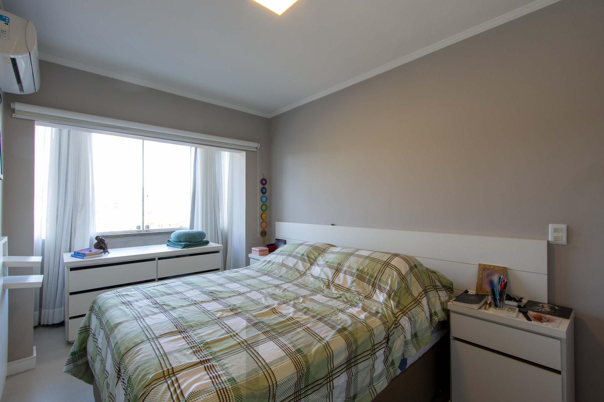 Apartamento 2 dorm, vaga de garagem escriturada e coberta - bairro Cristal — foto 14