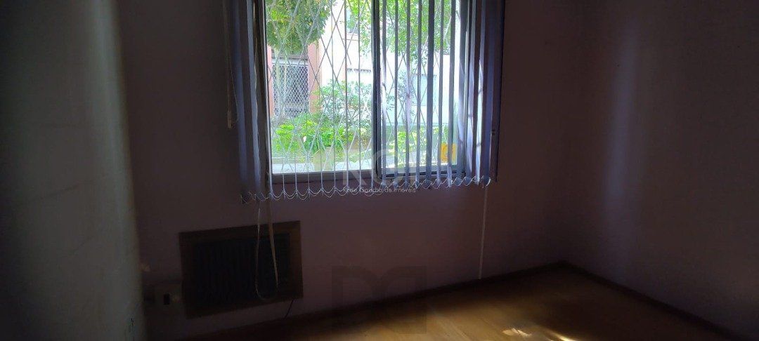 Apartamento com 3 dormitórios, 1 banheiro social e 1 vaga/box — foto 10