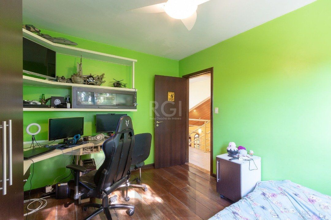Casa para Venda - 308.25m², 3 dormitórios, sendo 1 suites, 5 vagas - Cristal — foto 29