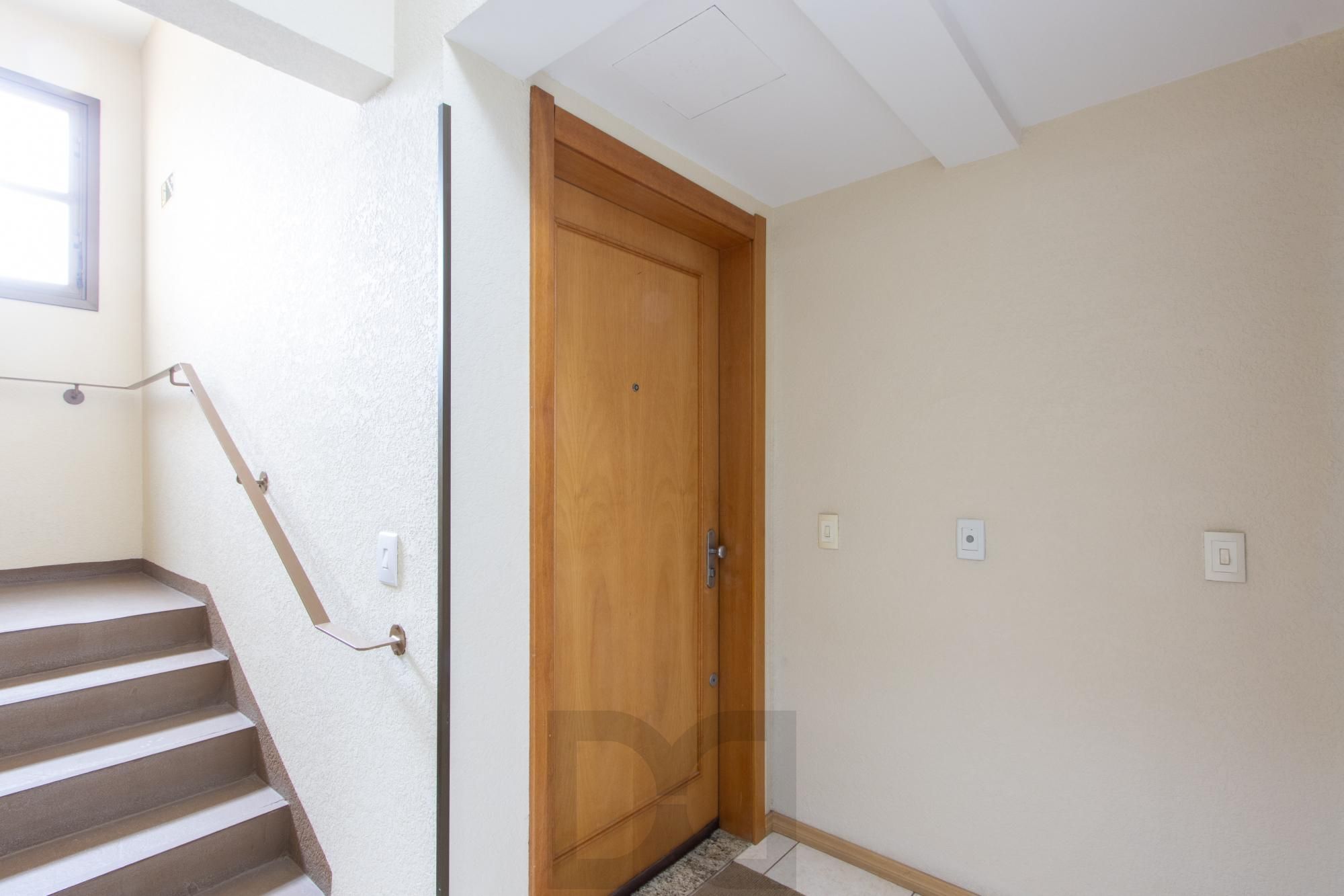 Apartamento para Venda - 93.43m², 3 dormitórios, 1 suite, 1 vaga - Teresópolis — foto 36